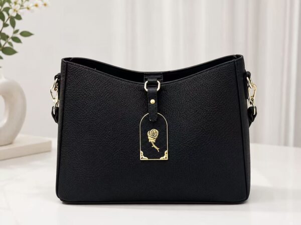 R$46,00 Cada | CAIXA 70 peças LEH-6# Bolsa Feminina Premium Elegance Transversal